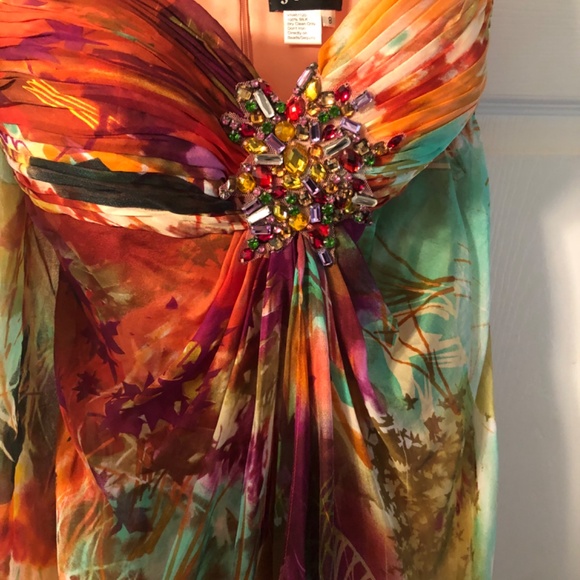 Prom/event dress - Picture 2 of 4